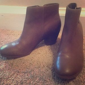 Croma Vintage Booties—Brown